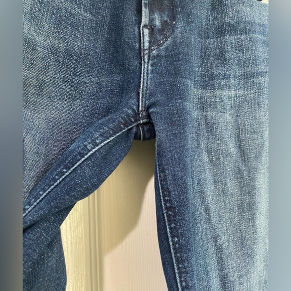 Mother The Runaway Step Fray Flare Jeans in Mañana Mi Amor Dark Wash Size 26 - Picture 6 of 14